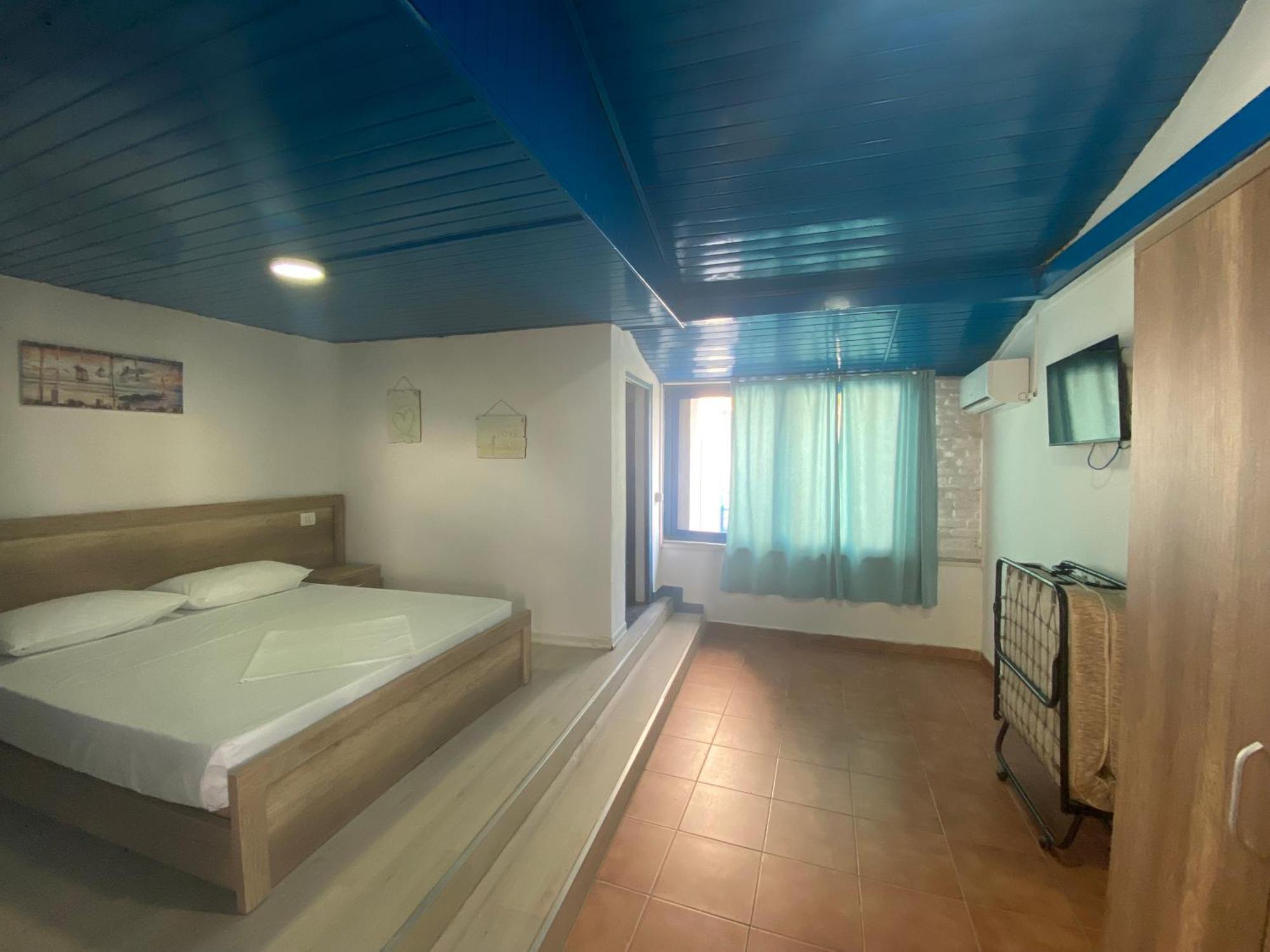 Tramonto Hotel Драч Стая снимка